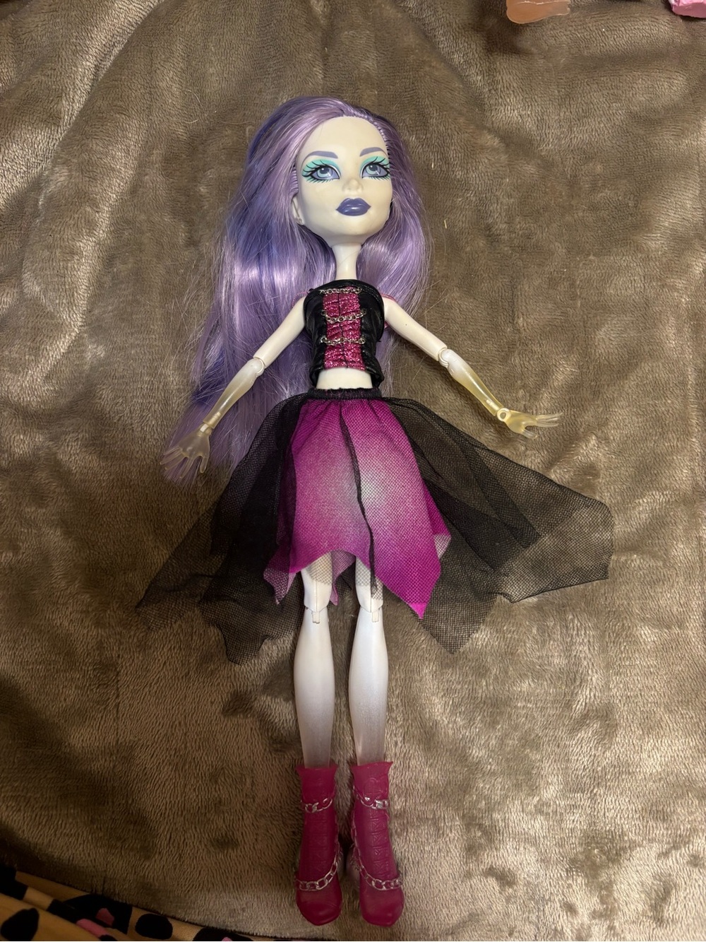FIRST wave Spectra Minster High Doll